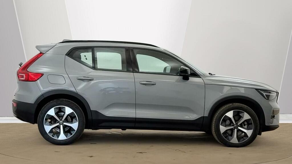 Volvo XC40 2.0 B4 Mhev Plus Dark Dct Euro 6 5-Door RF25UCU Grey #2