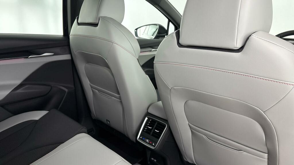 Skoda Elroq Skoda Elroq Estate 150Kw 60 Edition 63Kwh Grey #32