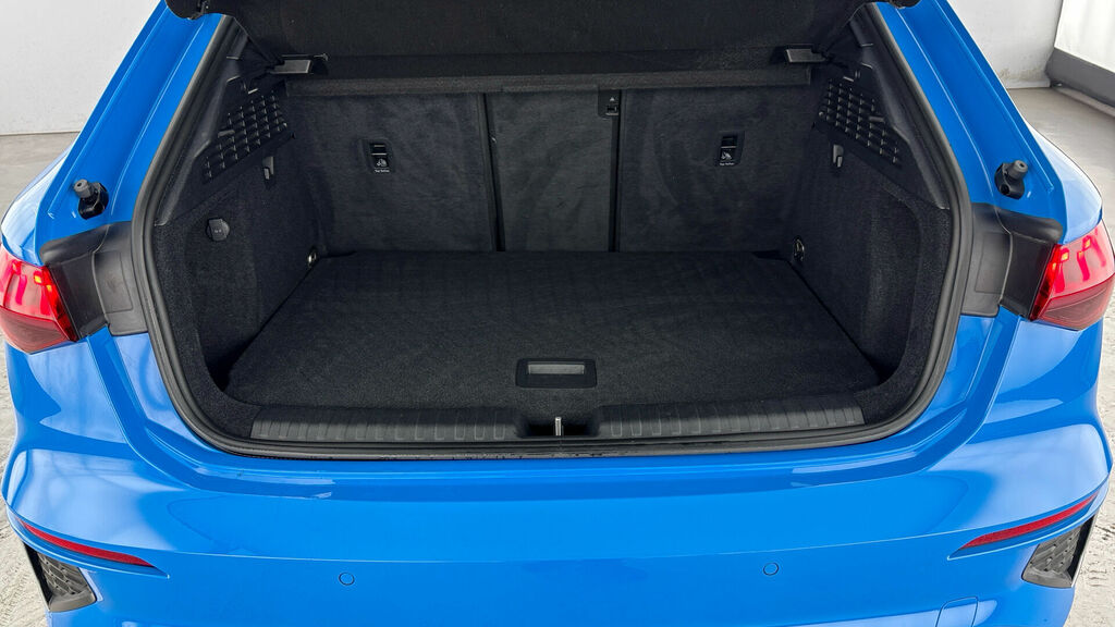 Audi S3 Hatchback 2.0 Blue #32