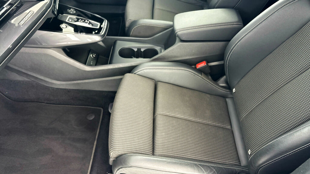 Audi Q4 E Tron S Line Blue #36