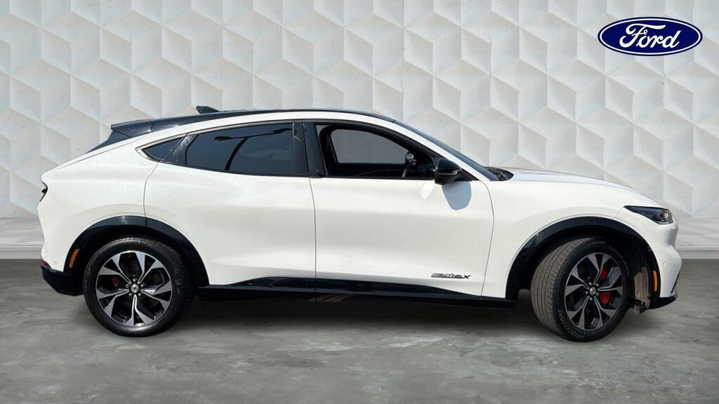 Ford Mustang Mach-E Extended Range 91Kwh 5-Door White #3