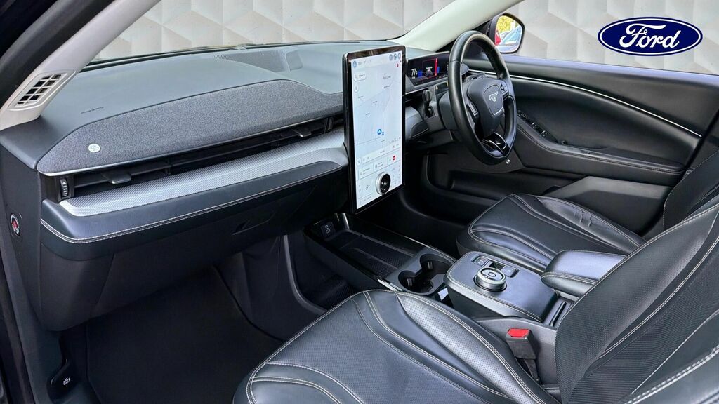 Ford Mustang Mach-E Extended Range 91Kwh 5-Door Black #2