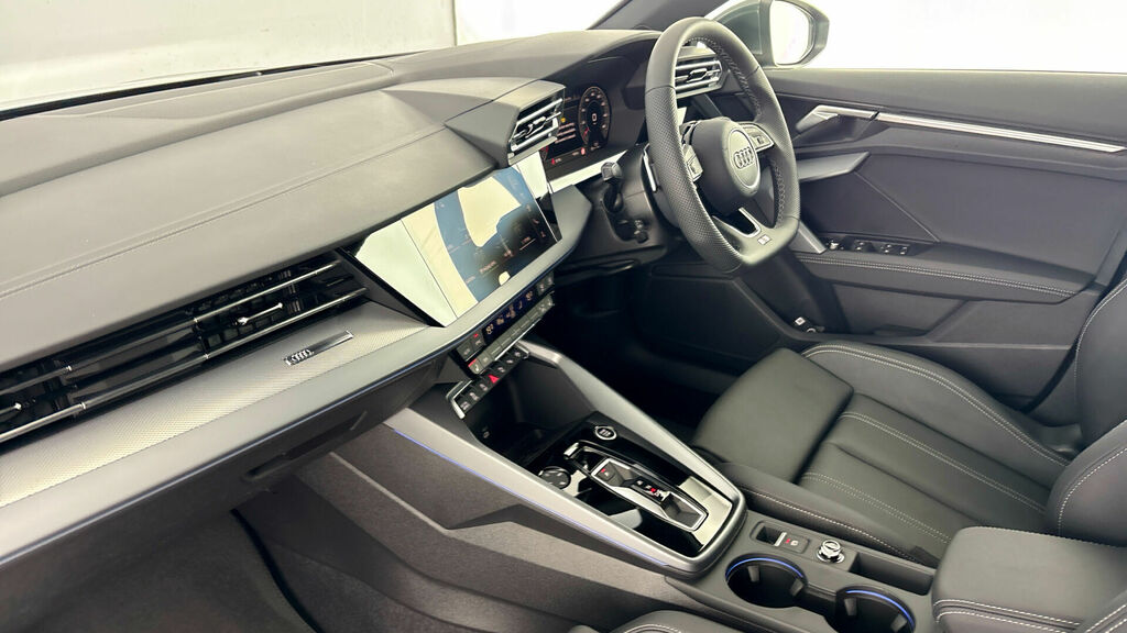 Audi A3 Tfsi 30 S Line Sportback S Tronic Euro 6 5-Door WN26MDJ Grey #2