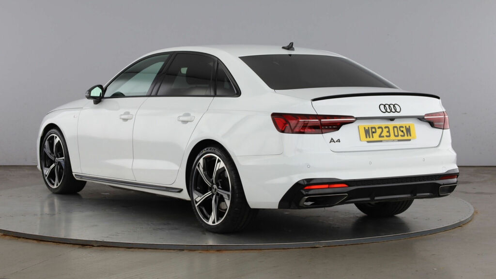 Audi A4 2.0 Tdi 35 Black Edition S Tronic Euro 6 4-Door White #3