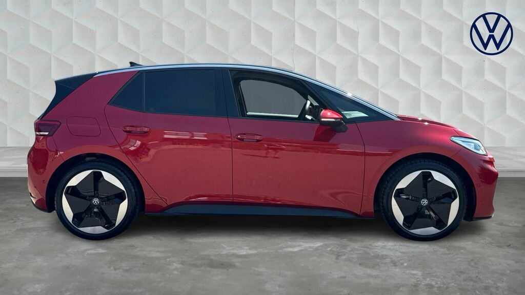 Volkswagen ID.3 150Kw Match Pro S 79Kwh 5-Door 5 Seats Red #4