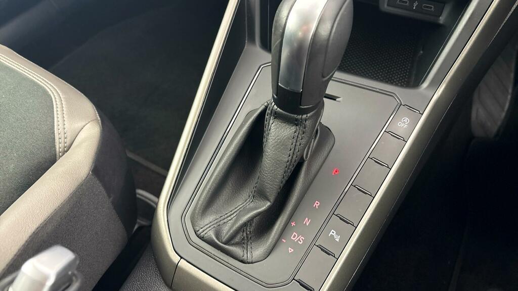 Volkswagen Polo Active Grey #17