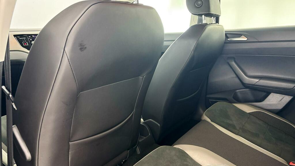 Volkswagen Polo Active Grey #40