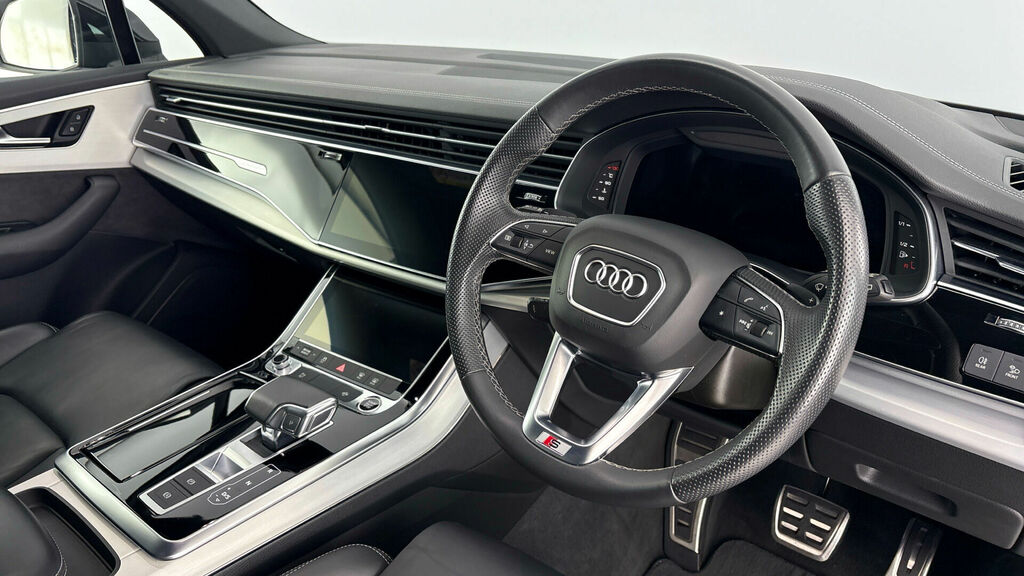 Audi Q7 3.0 Tdi V6 45 Black Edition Tiptronic Quattro Euro GD73UOX Black #6