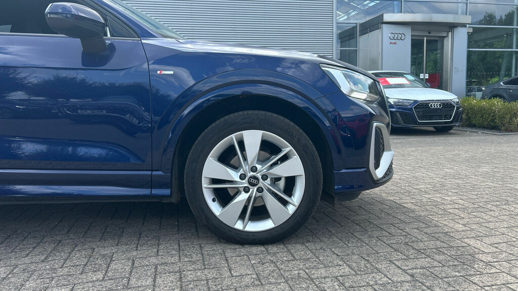 Audi Q2 Tfsi Cod 35 S Line S Tronic Euro 6 5-Door Blue #5