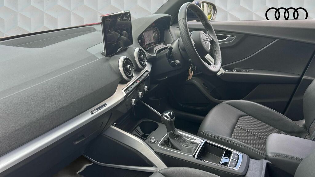 Audi Q2 Tfsi Cod 35 S Line S Tronic Euro 6 5-Door Blue #2
