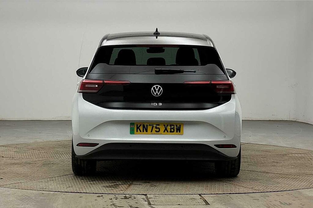 Volkswagen ID.3 Pro 59Kwh Match 5-Door White #6
