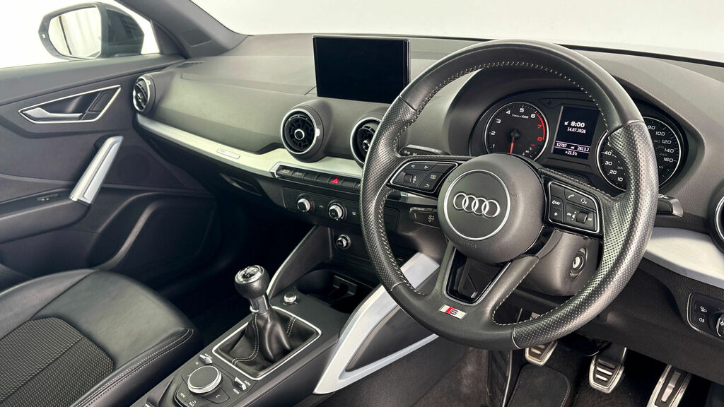 Audi Q2 Tfsi Cod S Line Euro 6 5-Door Black #6