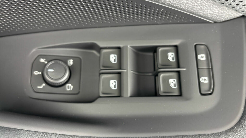 Skoda Superb 1.5 Tsi E-tec Se L Dsg Hatchback KY26UJX Silver #19