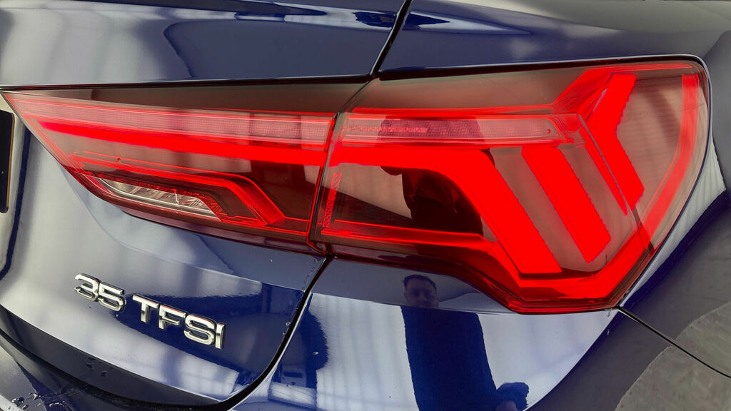 Audi Q3 35 Tfsi Black Edition Black #28