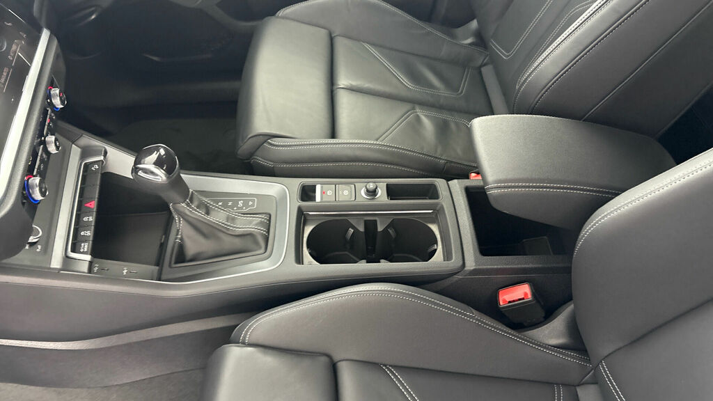 Audi Q3 35 Tfsi S Line Leather Black #32
