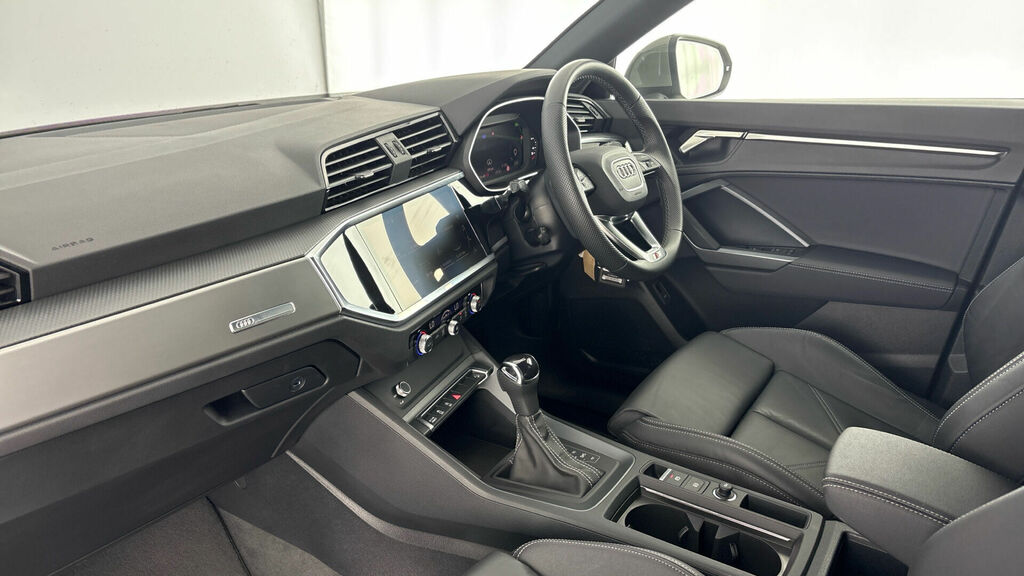 Audi Q3 Tfsi Cod 35 S Line S Tronic Euro 6 5-Door Grey #2