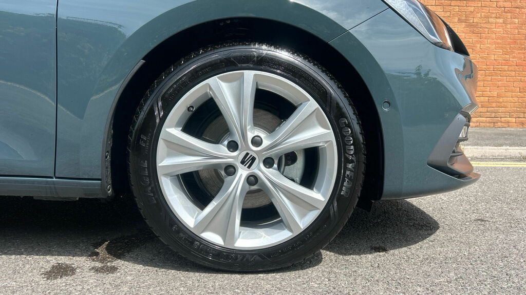 Seat Leon Etsi Mhev Fr Dsg Euro 6 5-Door Blue #5