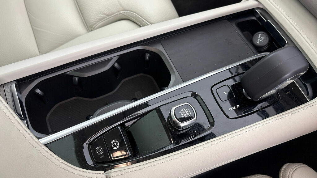 Volvo XC90 Xc90 B5 Mhev Awd Black #22