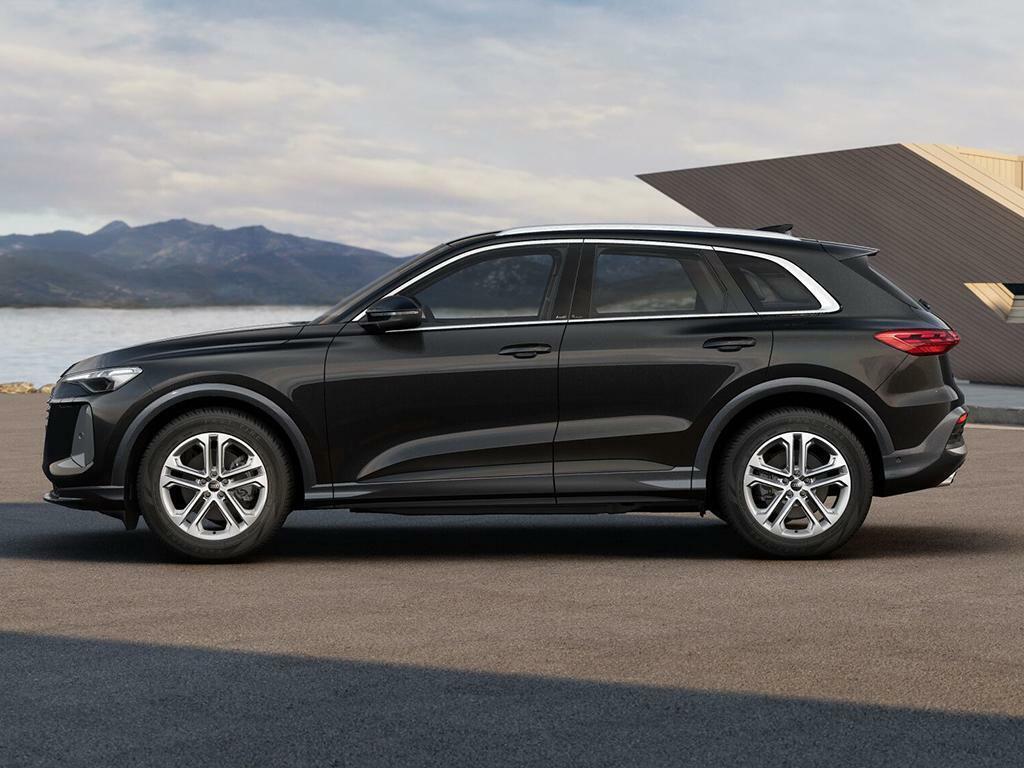 Audi Q5 2.0 Tdi Sport S Tronic Quattro Euro 6 5-Door Black #2