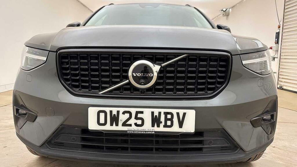 Volvo XC40 2.0 B4p Ultra Bright Black #16