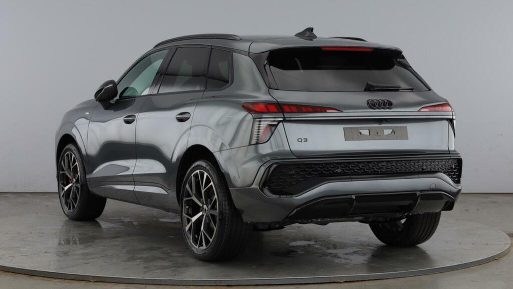 Audi Q3 Suv Edition 1 Tdi 150 Ps S Tronic Grey #2
