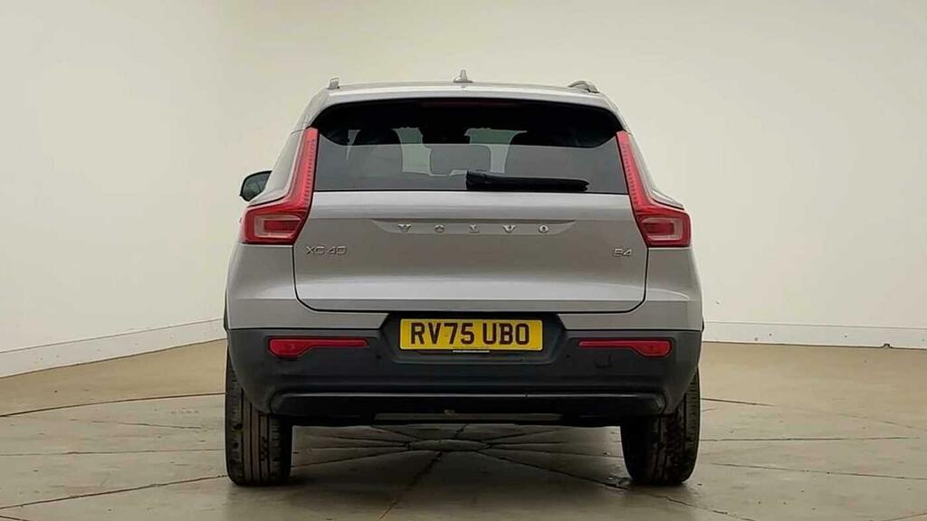 Volvo XC40 2.0 B4 Mhev Plus Dark Dct Euro 6 5-Door RV75UBO Silver #4