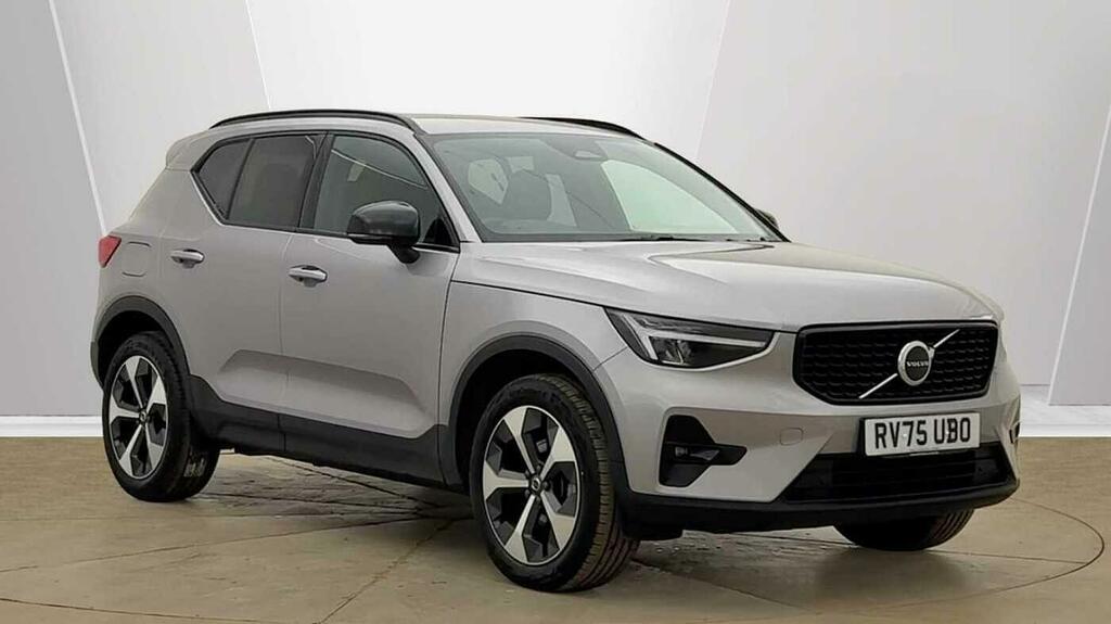 Volvo XC40 2.0 B4 Mhev Plus Dark Dct Euro 6 5-Door Silver