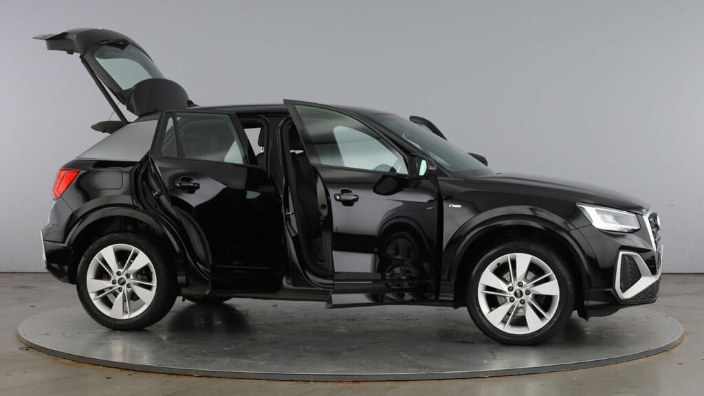Audi Q2 Sport 30 Tfsi 110 Ps 6-Speed Black #10