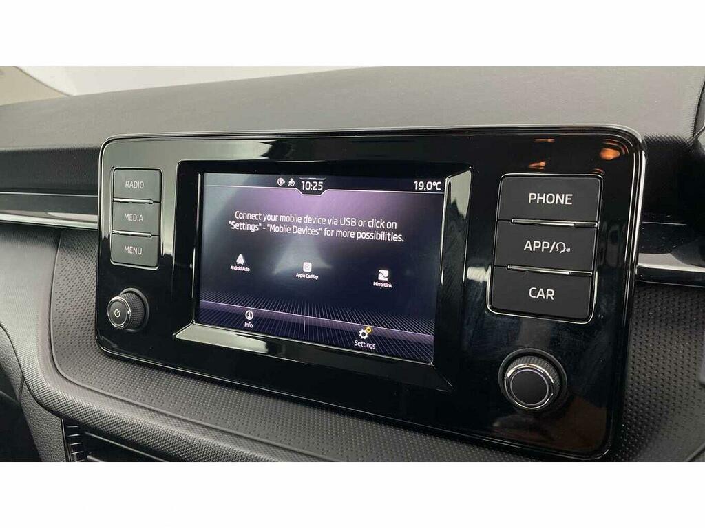 Skoda Fabia 1.0 Tsi Se Comfort Black #22