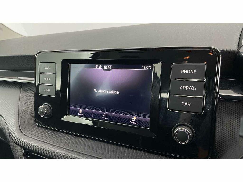 Skoda Fabia 1.0 Tsi Se Comfort Black #20