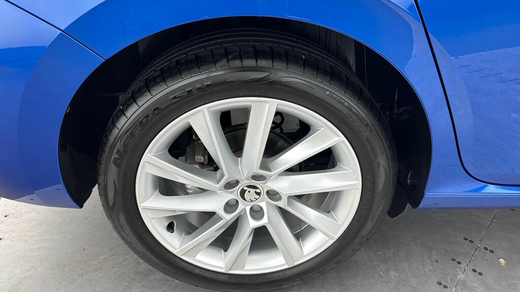 Skoda Scala 1.0 Tsi 110Ps Monte Carlo Silver #26