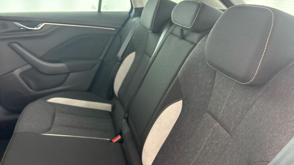 Skoda Scala 1.0 Tsi 110Ps Monte Carlo Silver #31
