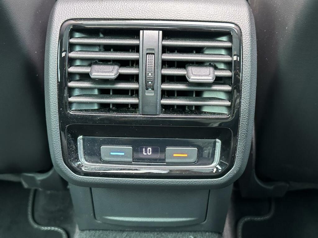 Volkswagen Passat Tdi Evo Se Nav Grey #36