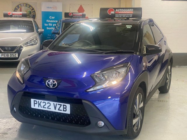 Toyota Aygo X 1.0 Vvt-i Edge Hatchback Blue #2