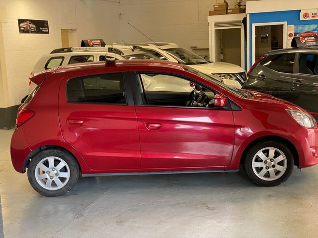 Mitsubishi Mirage 1.2 3 Hatchback Red #5