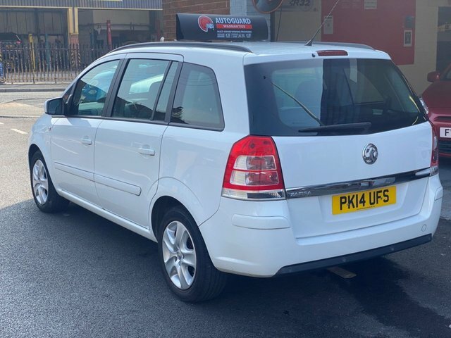 Vauxhall Zafira 1.8 16V Exclusiv Mpv White #5