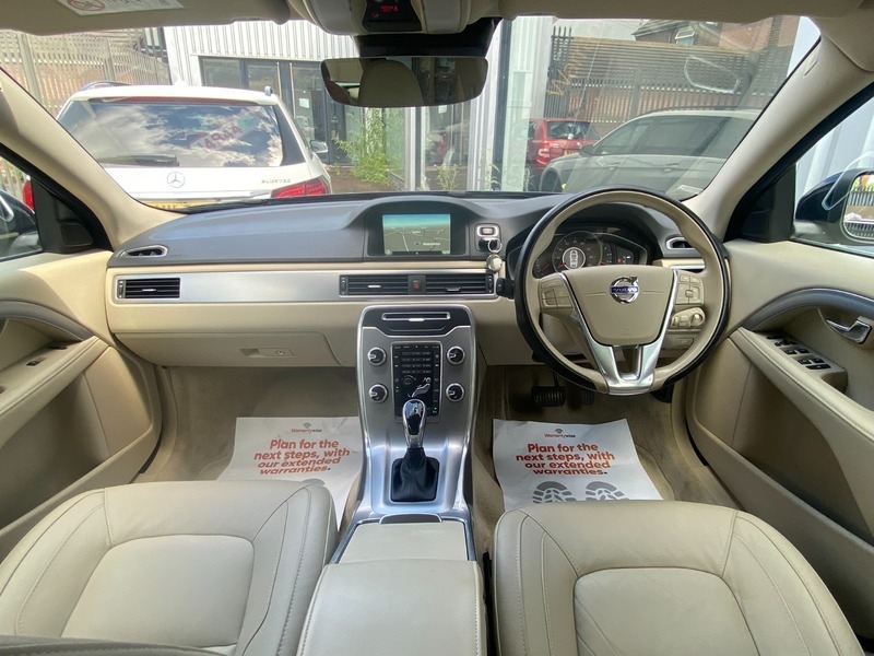 Volvo V70 D3 136 Business Edition Geartronic Gold #14
