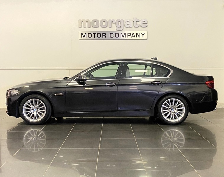 BMW 5 Series Black #5