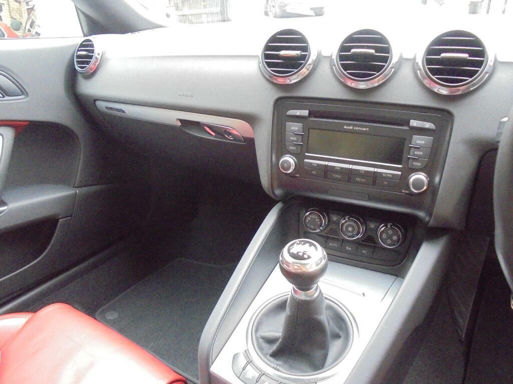 Audi TT Convertible Tfsi 2009 Silver #32