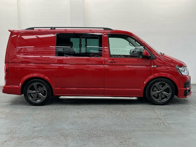Volkswagen Transporter 2.0 Tdi T32 Bluemotion Tech Highline Kombi Double Red #2