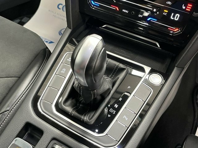 Volkswagen Arteon 2.0 Tdi R-line Shooting Brake Dsg Euro Grey #33