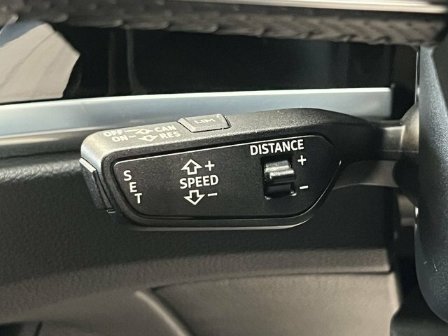 Audi Q3 35 Tdi S Line S Tronic 2020 Grey #22