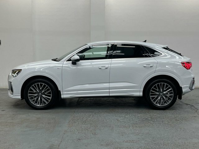 Audi Q3 2.0 Tdi Quattro S Line S Tronic Sportback Black #4