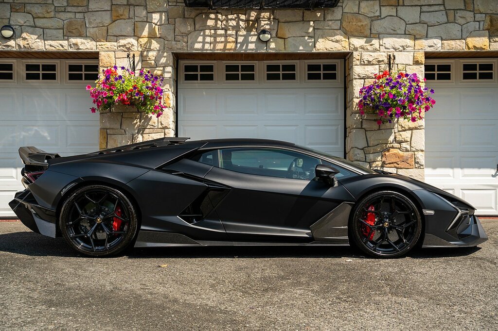 Lamborghini Revuelto 6.5 V12 Hpev 3.8Kwh Coupe Plug-in Hybri Black #4