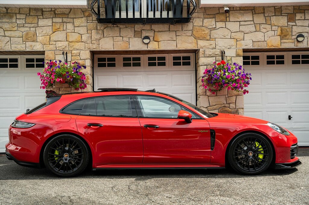 Porsche Panamera 2.9 V6 E-hybrid 17.9Kwh 4S Sport Turismo Petro Red #3