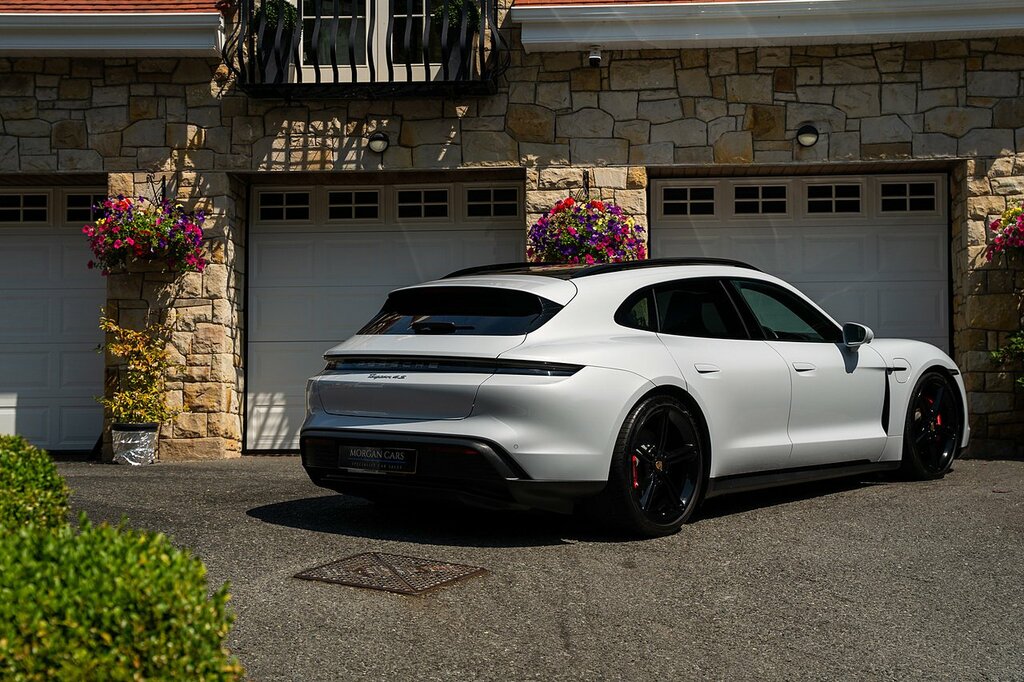 Porsche Taycan 4S Automatic Grey #18