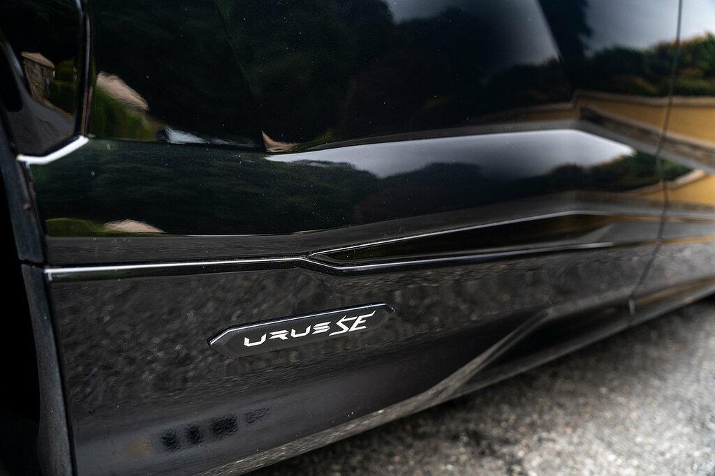 Lamborghini Urus 4.0 V8 Biturbo 25.9Kwh Se Suv Plug-in H Black #6