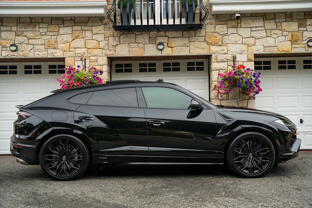 Lamborghini Urus 4.0 V8 Biturbo 25.9Kwh Se Suv Plug-in H Black #3