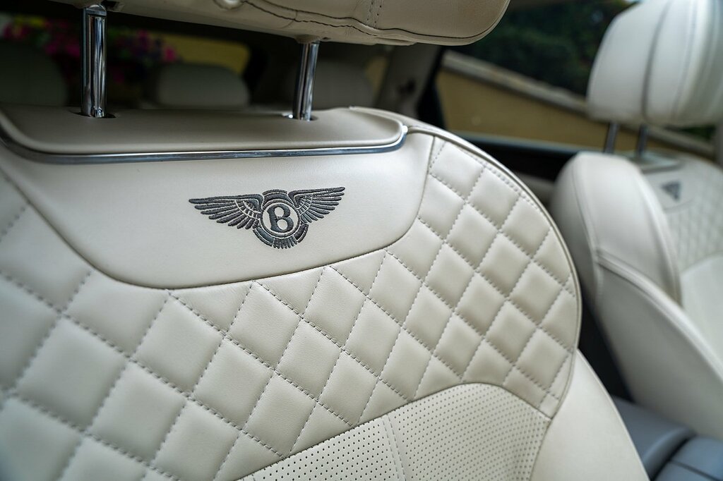 Bentley Bentayga 4.0 V8 Estate Blue #40