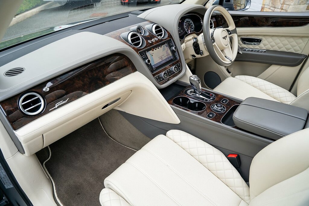 Bentley Bentayga 4.0 V8 Estate Blue #60